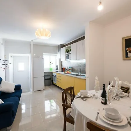 Historic Centre Air-con Holiday home